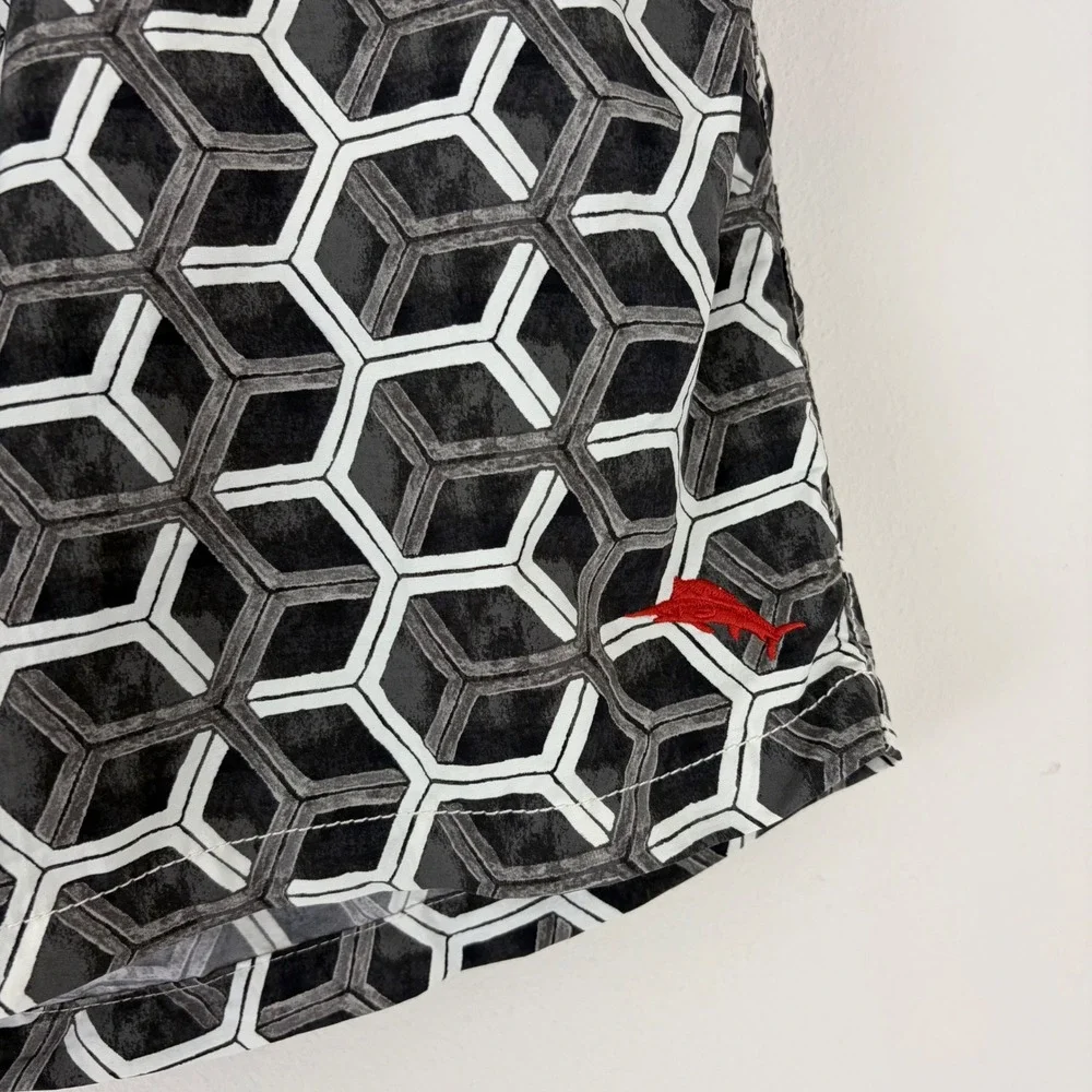 Tommy Bahama Relax Mens XXL Black White Geometric Honeycomb Swim Trunks Shorts
